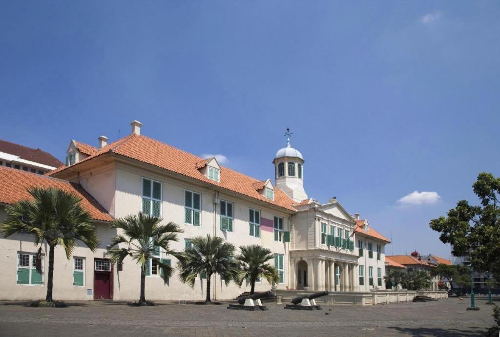 Oriental Residence Pasar Baru Jacarta Exterior foto
